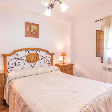 8 Bedroom Lovely Home In Iznájar Dış mekan fotoğraf